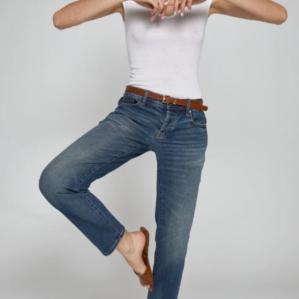 Chester Low Rise Slim Straight